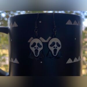 Halloween Scream Dangle Earrings